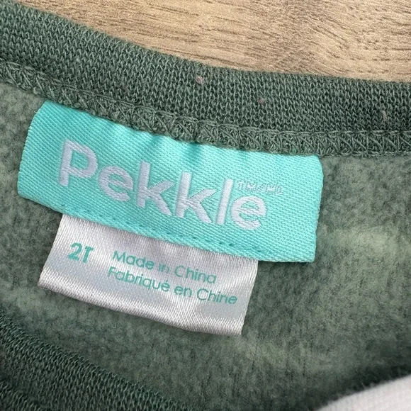 Pekkle 2T Footed Pajama Bundle Dino Firetruck Fleece Cotton Sleepers - Picture 3 of 3